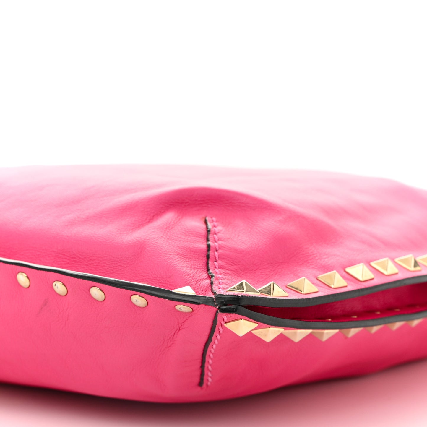 Vitello Small Rockstud Hobo Pop Fuxia