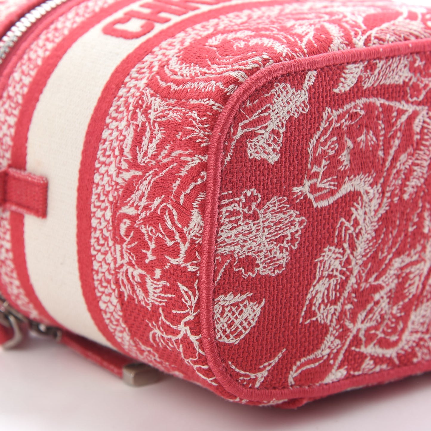 Canvas Embroidered Toile De Jouy Small Travel Vanity Case Fuchsia