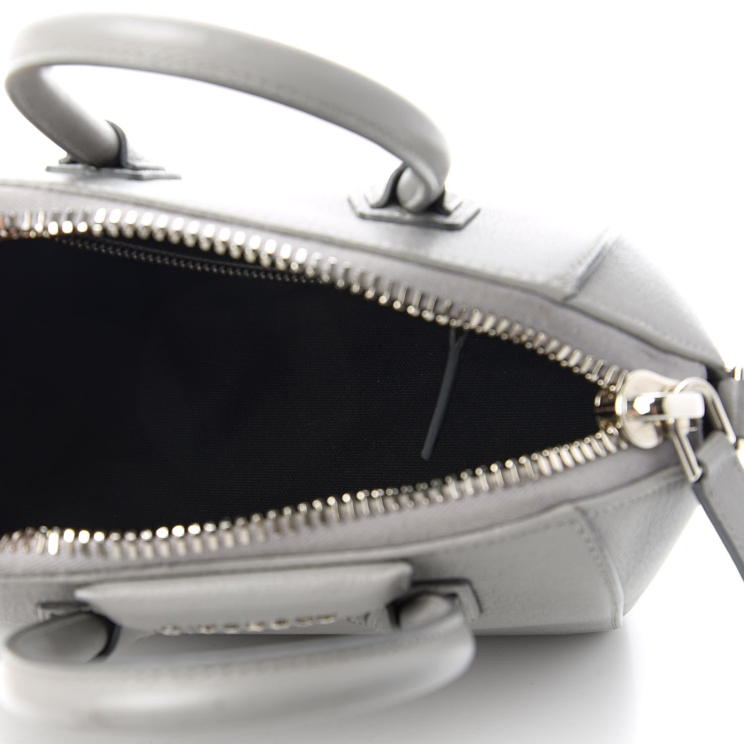 Givenchy Sugar Goatskin Mini Antigona Pearl Grey 5 of 12