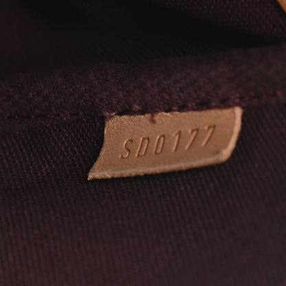 Louis Vuitton Monogram Favorite MM 8 of 13