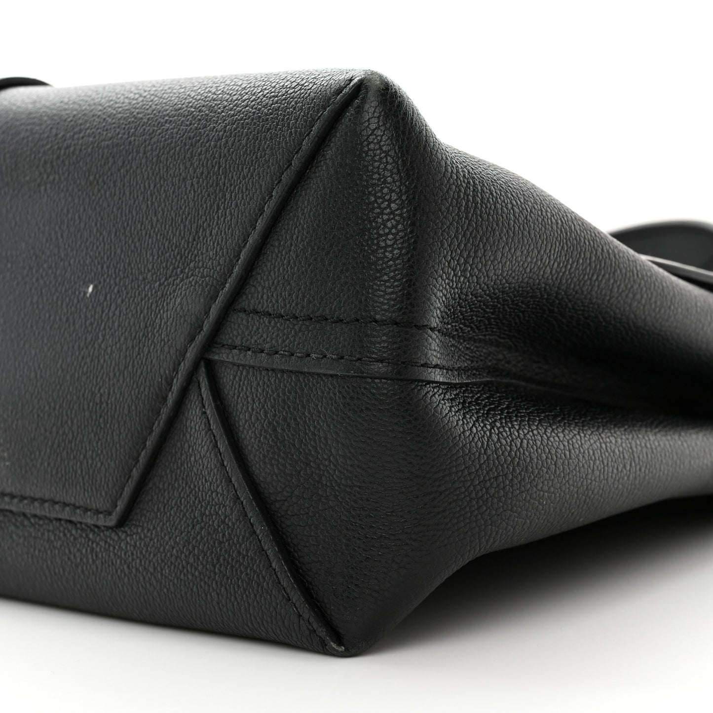 Calfskin Monogram Very One Handle Black