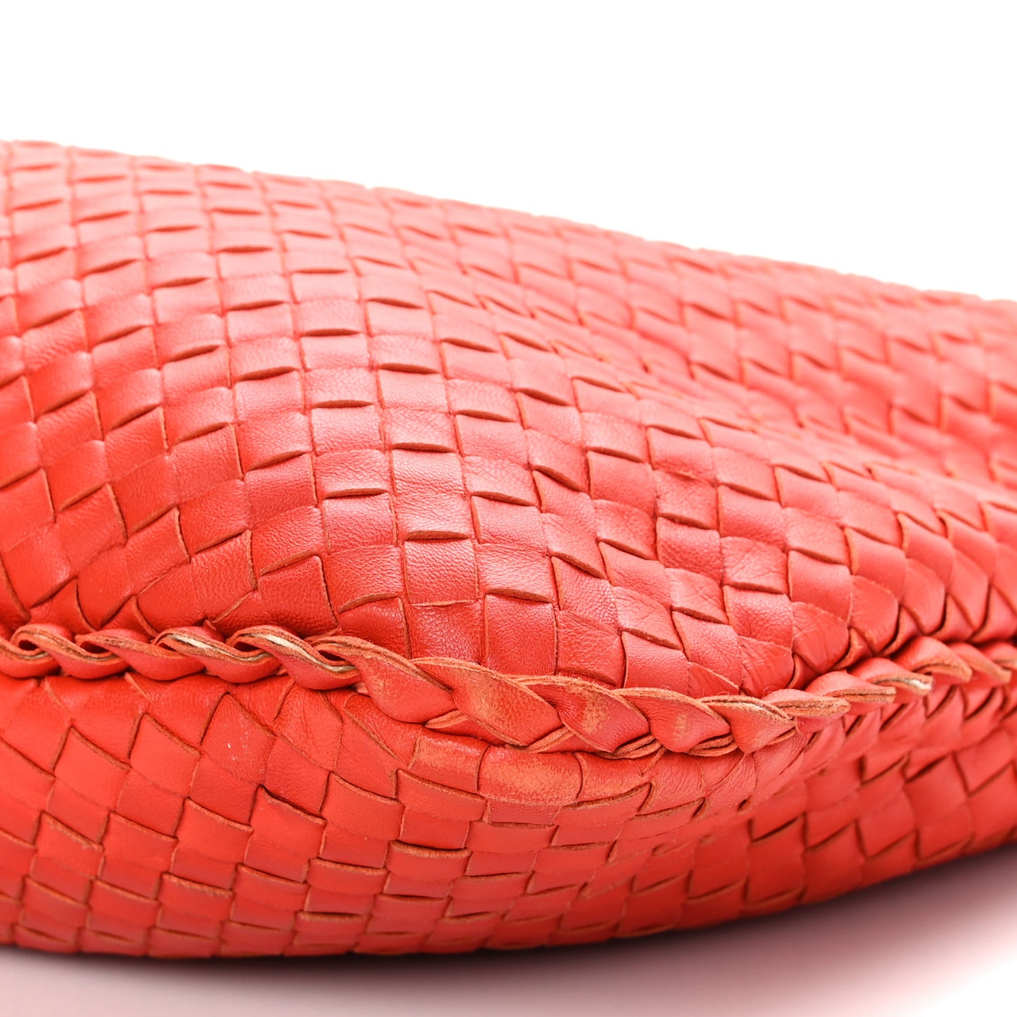 Nappa Intrecciato Large Veneta Hobo Corniola