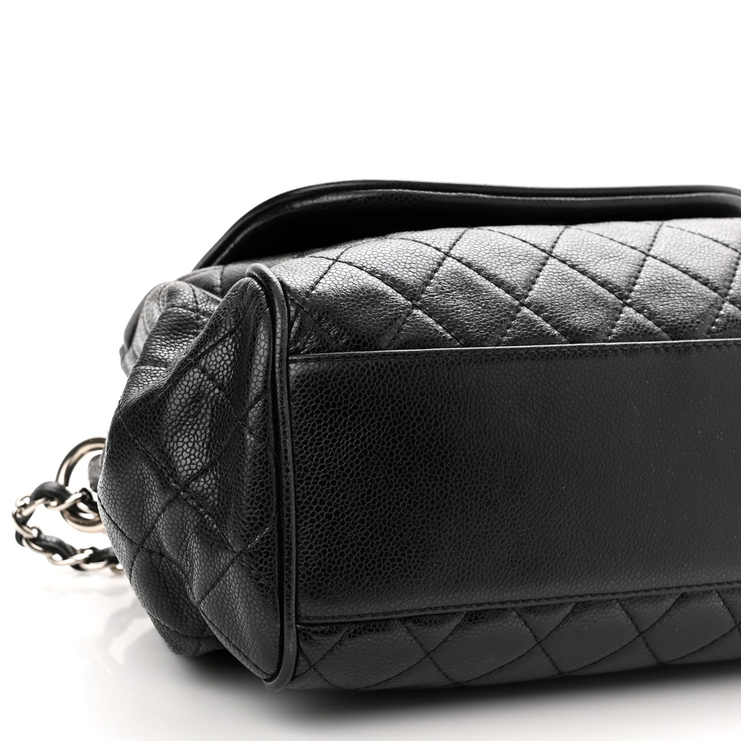 Caviar Quilted Timeless Accordion Flap Black