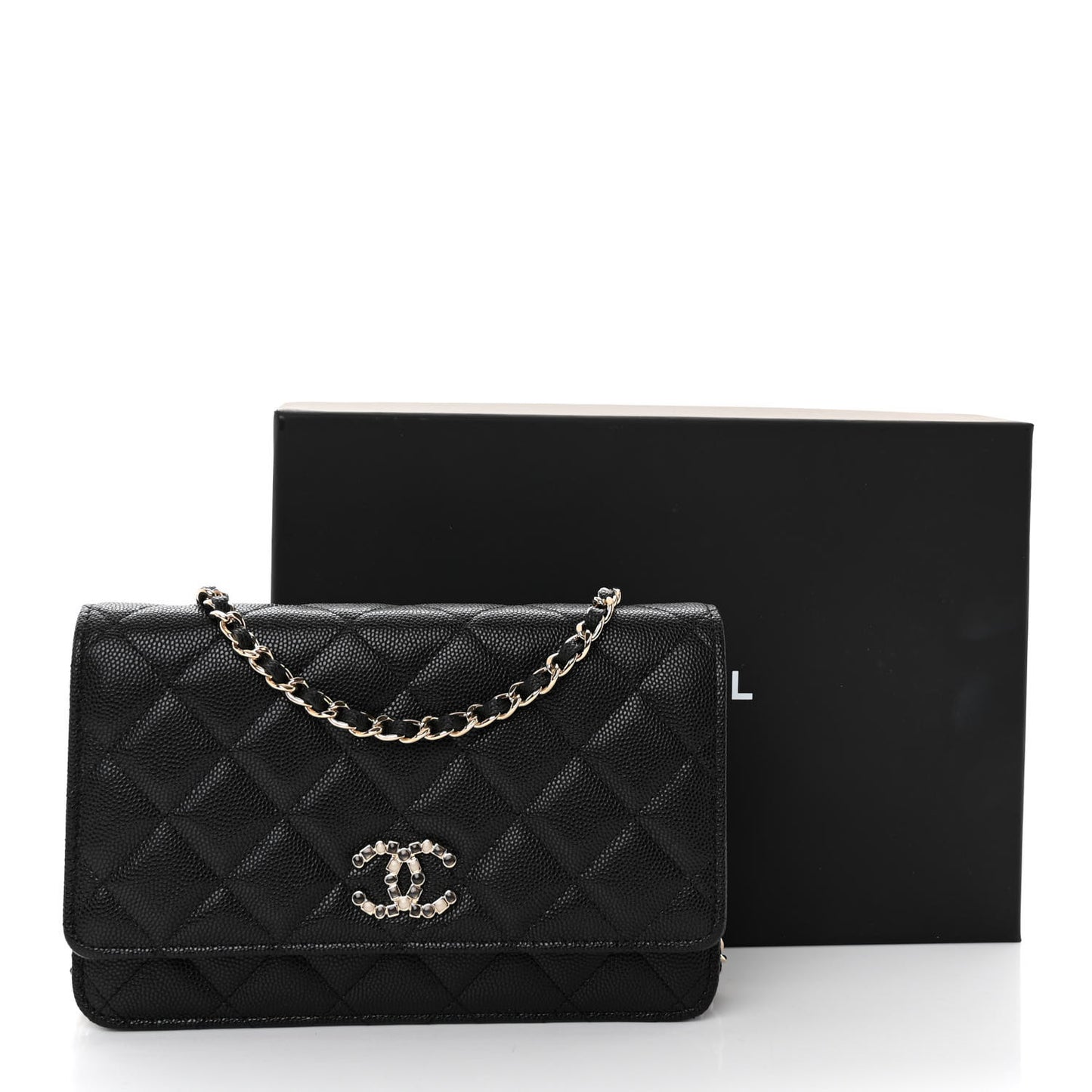 Shiny Caviar Enamel Quilted CC Wallet On Chain WOC Black