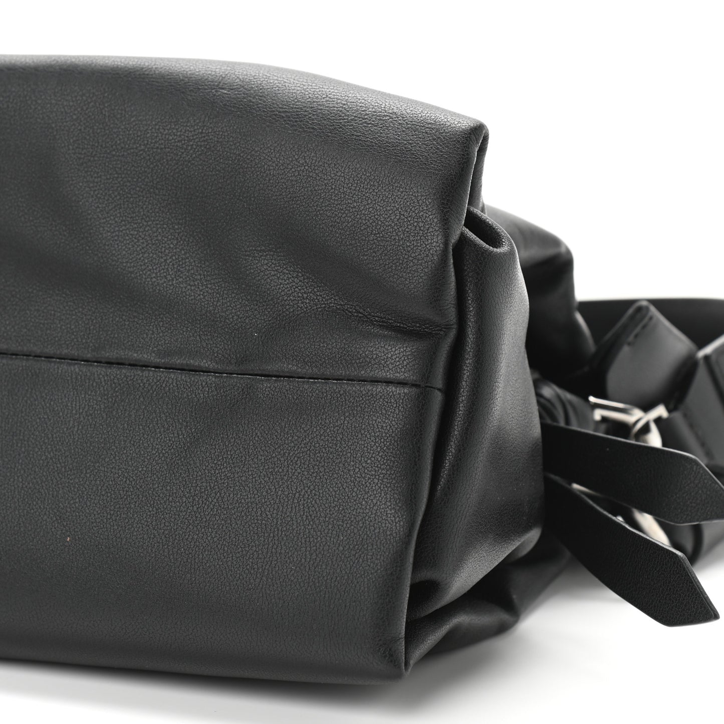 Calfskin Medium ID93 Satchel Black