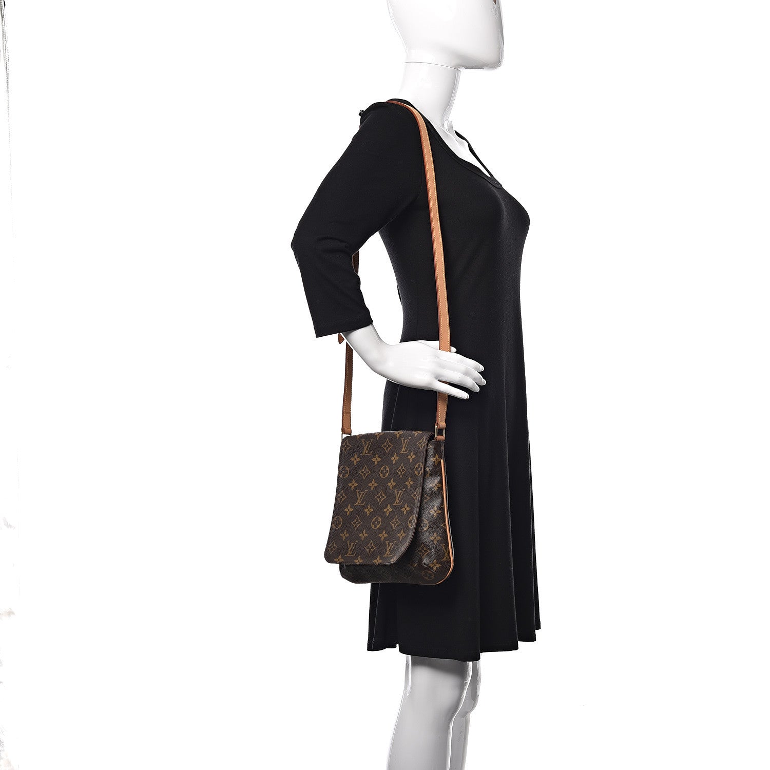 Louis Vuitton Monogram Musette Salsa Long Strap 2 of 9