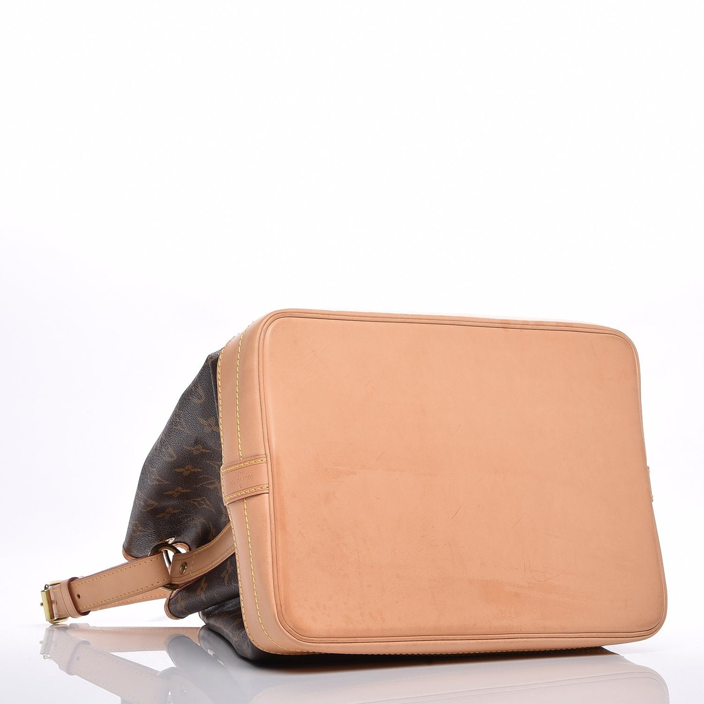 Monogram Noe