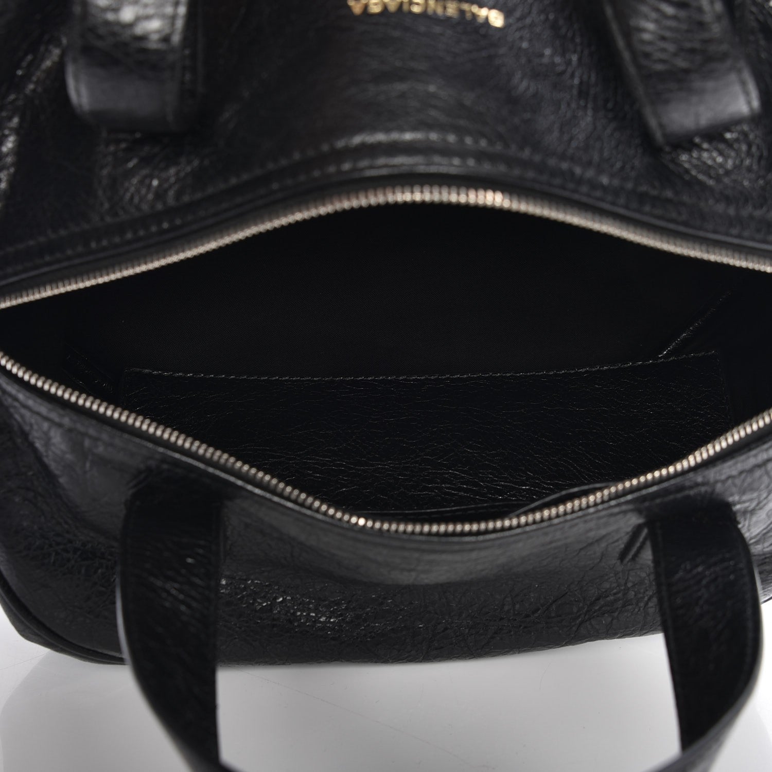 Balenciaga Agneau Arena Round Air Hobo Black 6 of 8