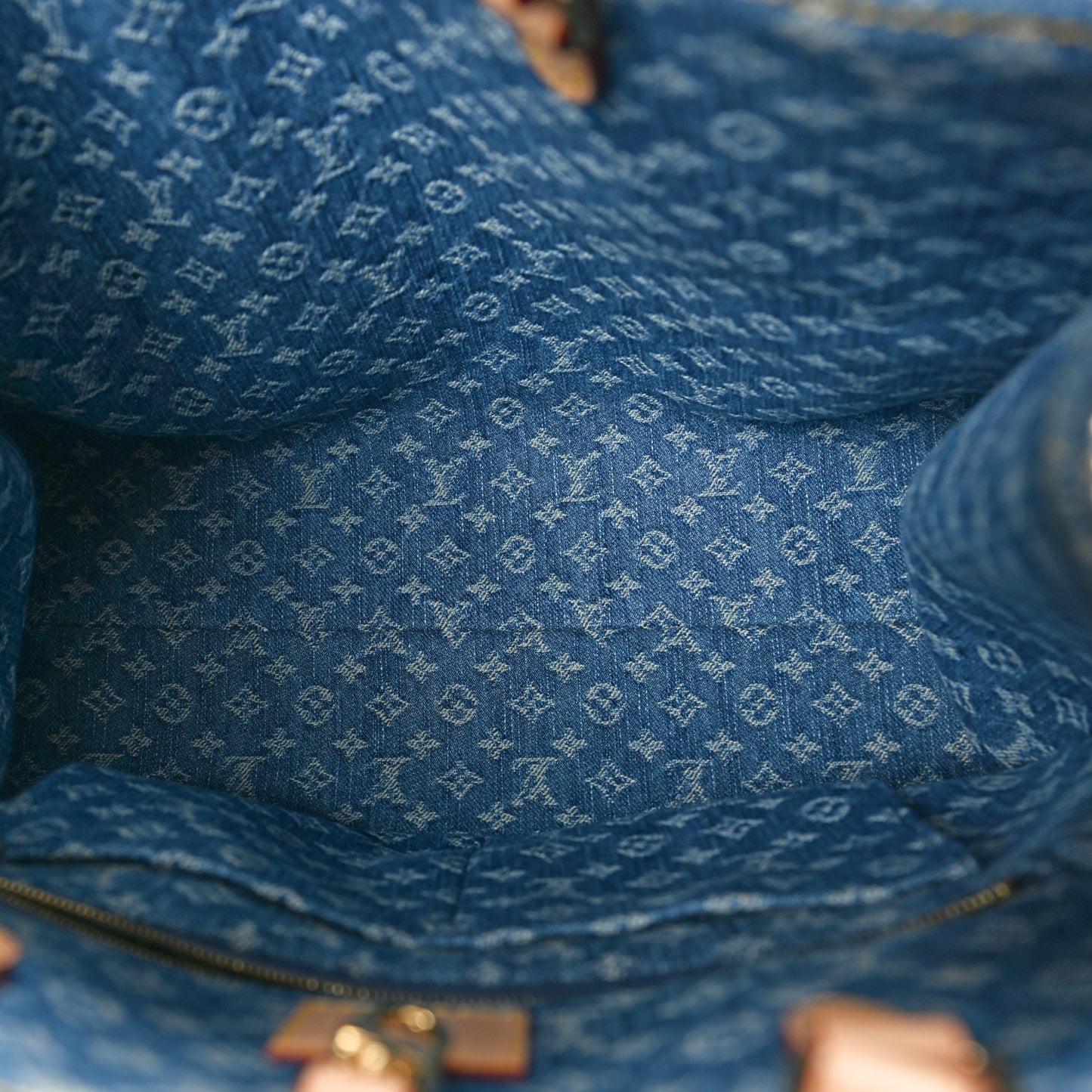 Monogram Denim Onthego MM Blue