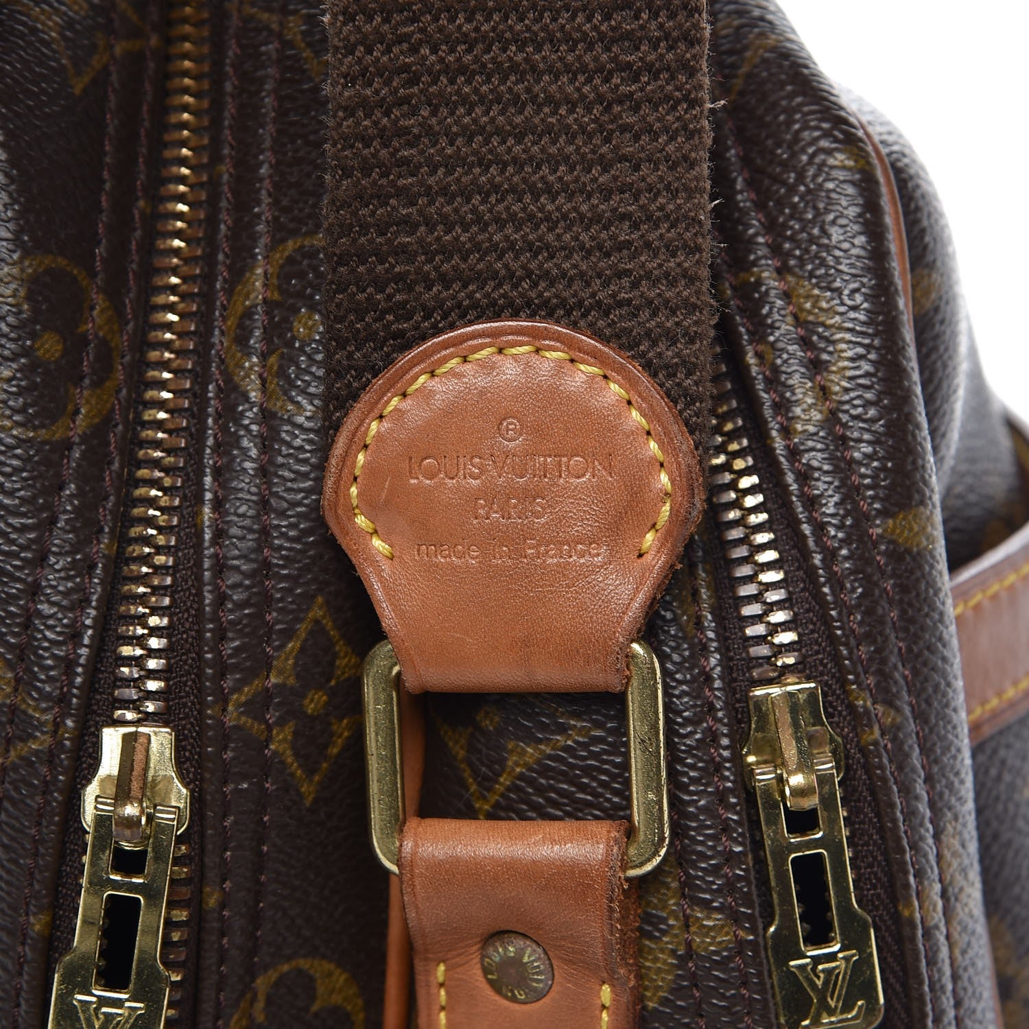 Louis Vuitton Monogram Reporter GM 7 of 10