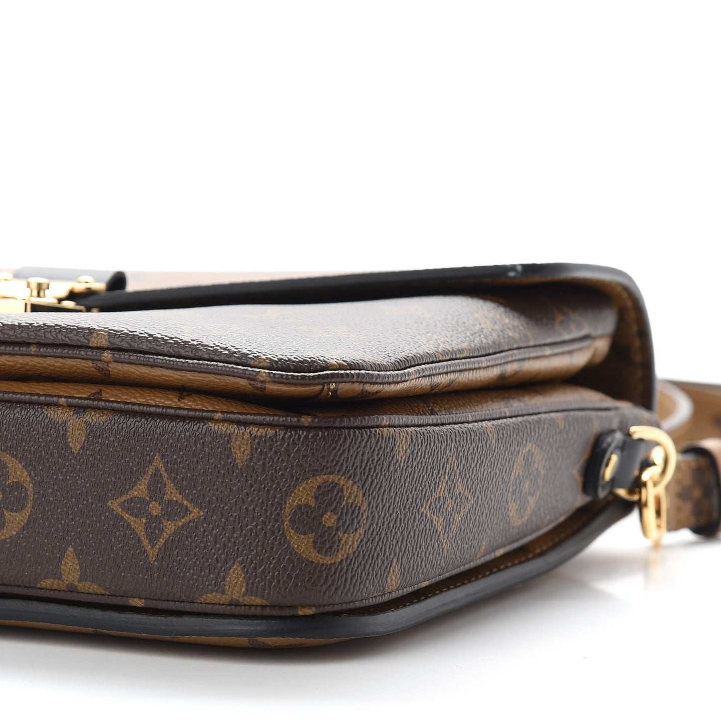 Reverse Monogram Pochette Metis