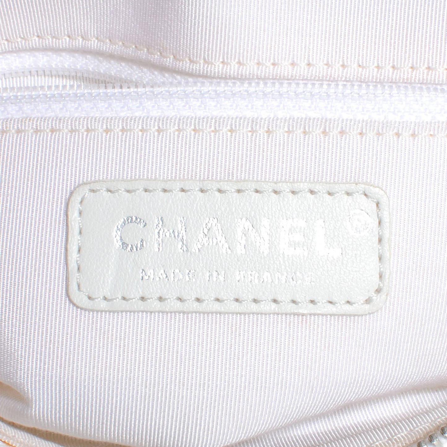 Caviar Quilted Small Pochette Bag White