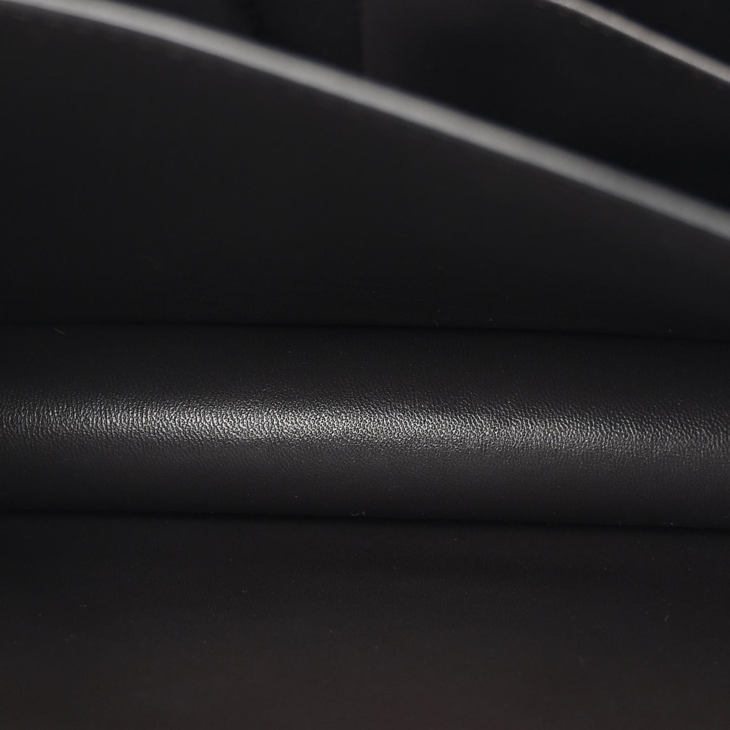 Liege Calfskin Medium Classic Box Flap Bag Grey