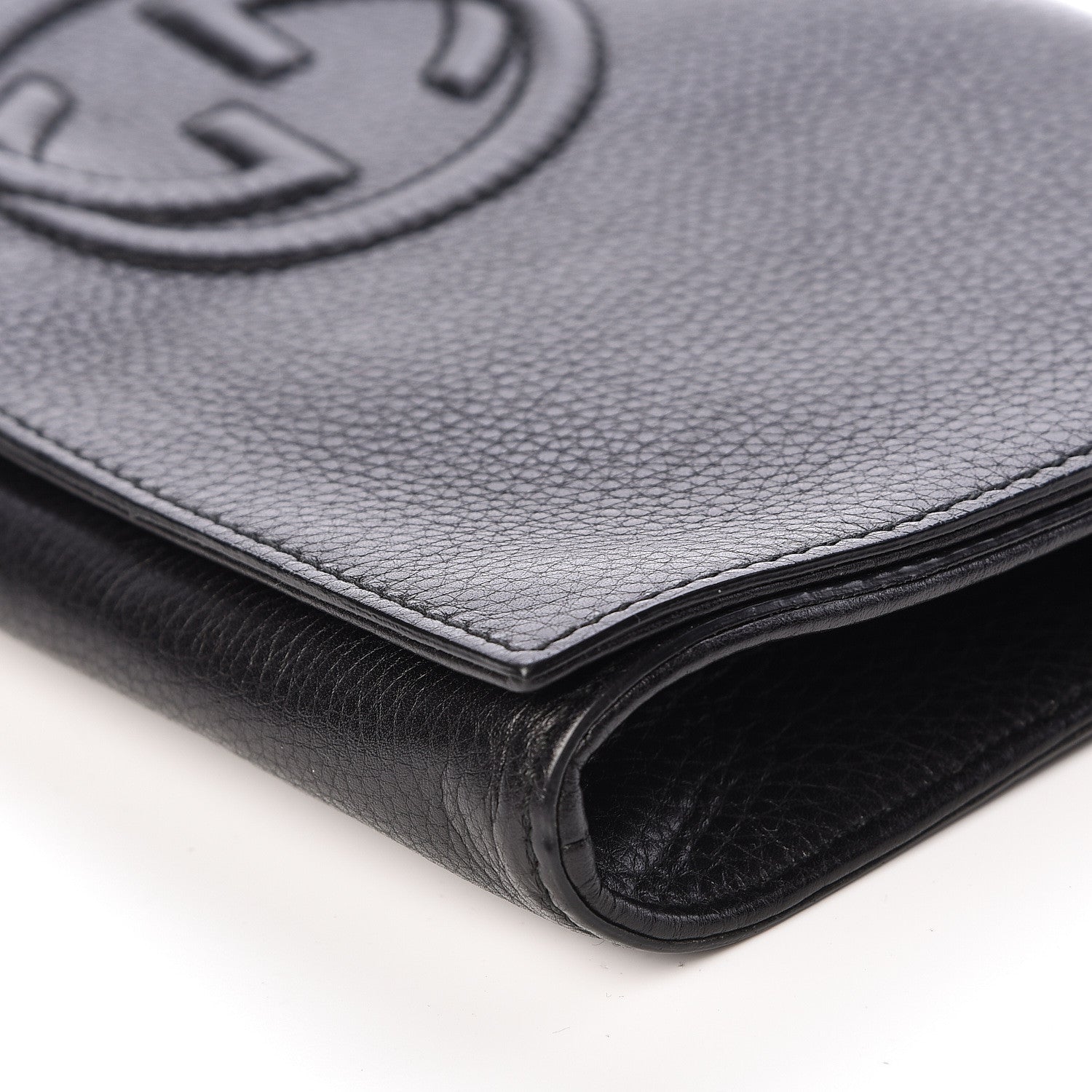 Gucci Pebbled Calfskin Medium Soho Clutch Black 10 of 10