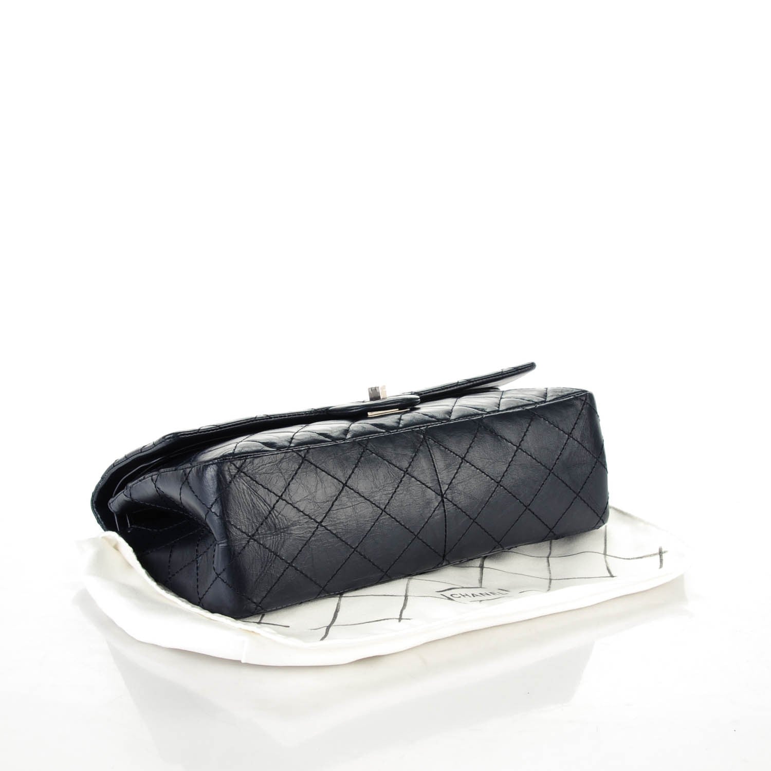 Chanel Aged Calfskin Quilted 2.55 Reissue 226 Flap Dark Navy Blue 4 of 7