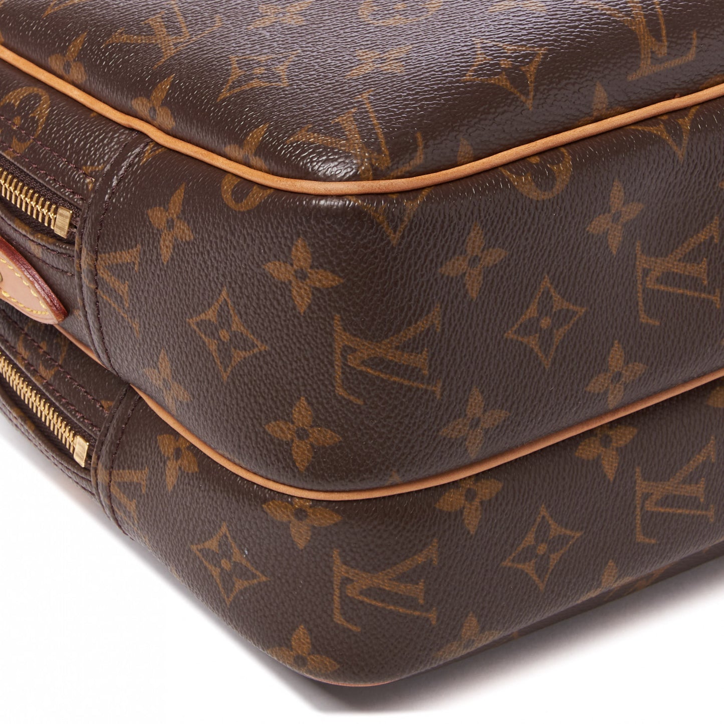 Monogram Reporter PM
