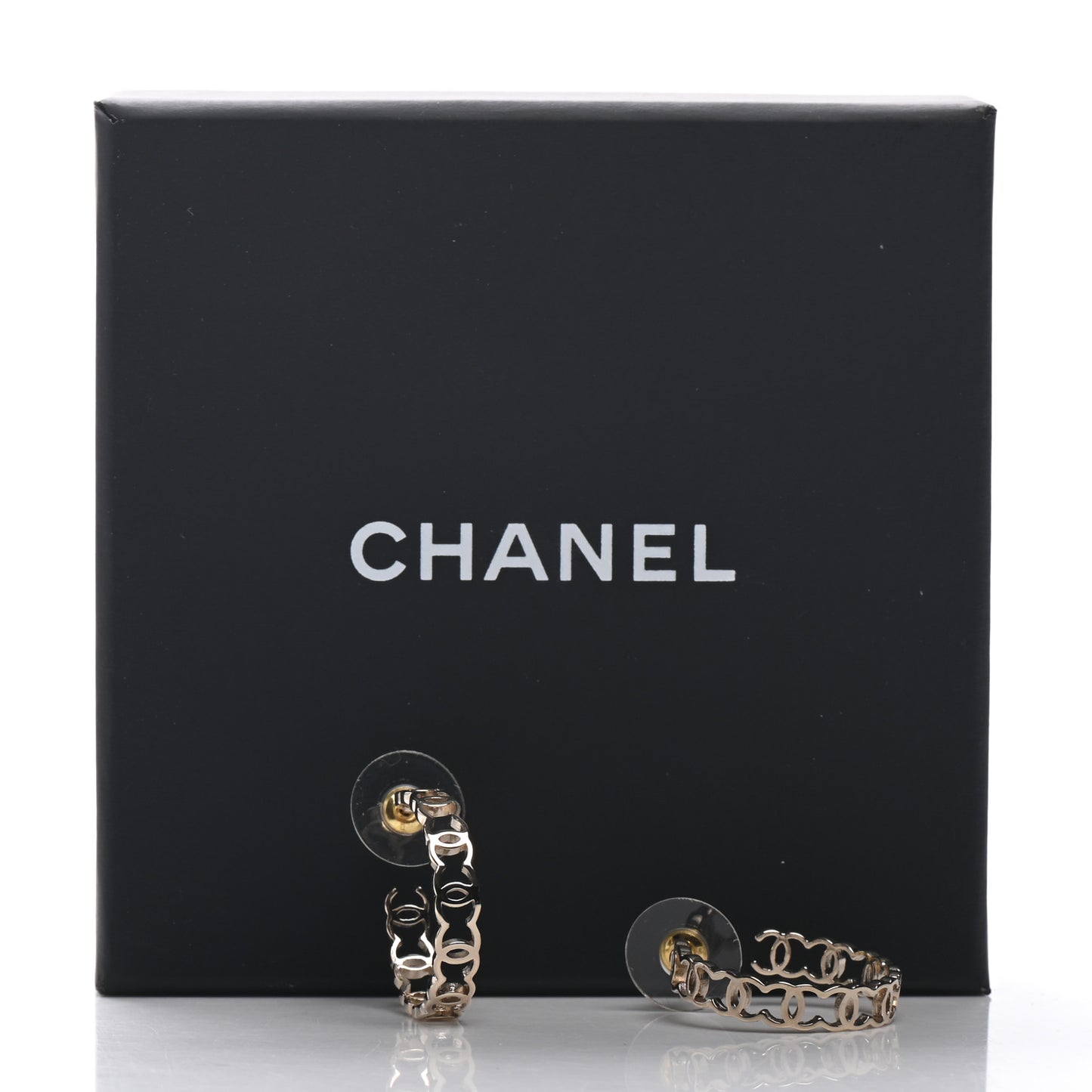 Metal CC Hoop Earrings Gold