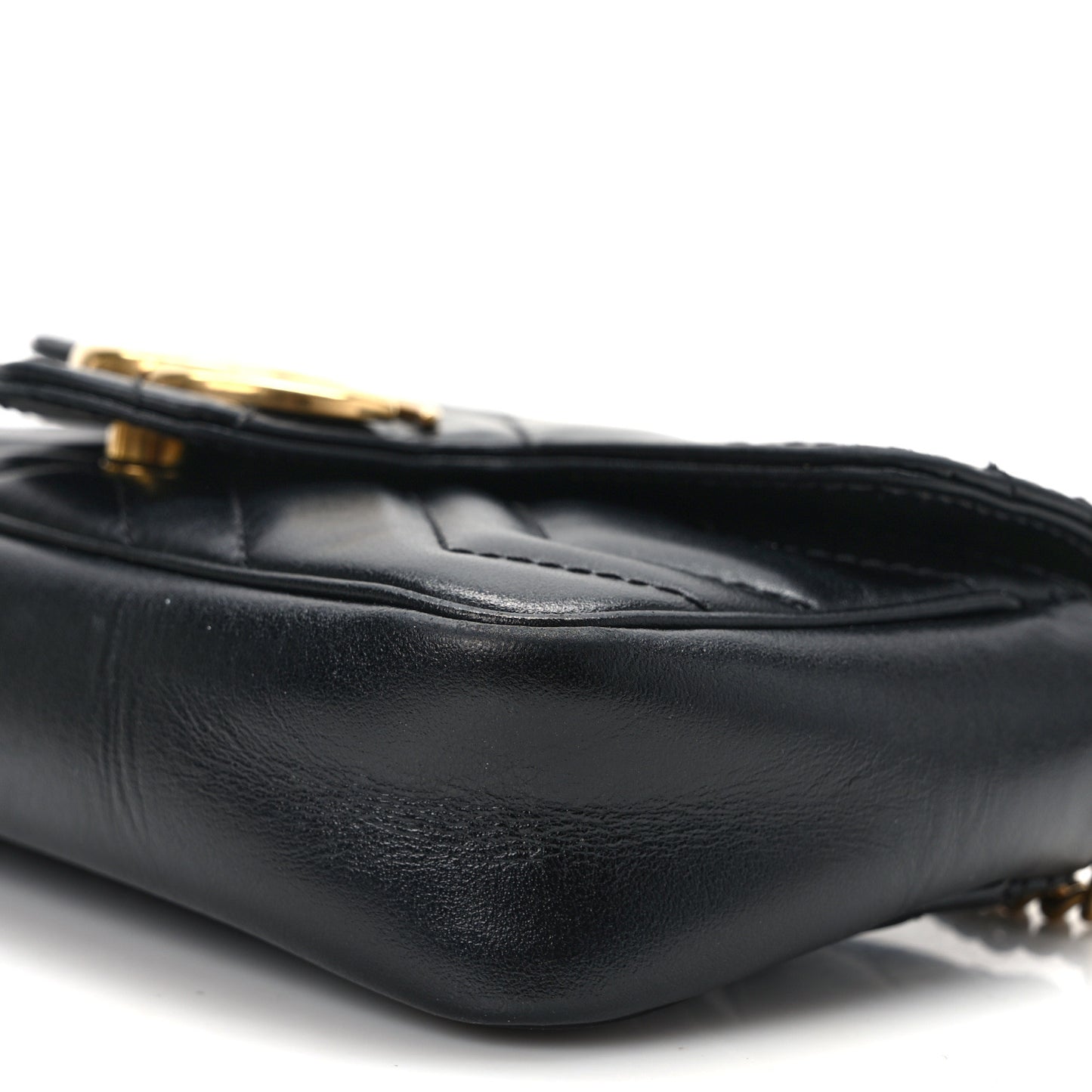 Calfskin Matelasse Super Mini GG Marmont Shoulder Bag Black
