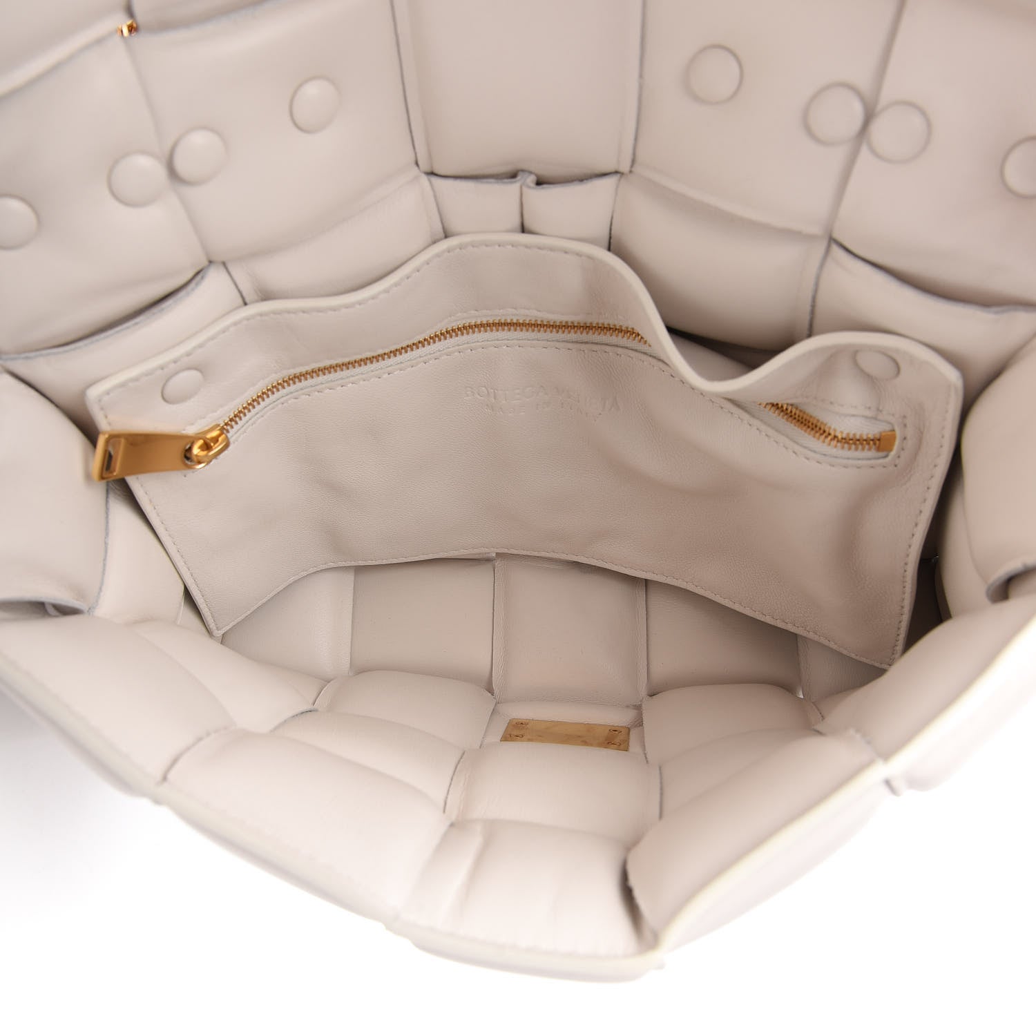 Bottega Veneta Lambskin Maxi Intreccio Padded Chain Cassette Crossbody Bag White 5 of 9