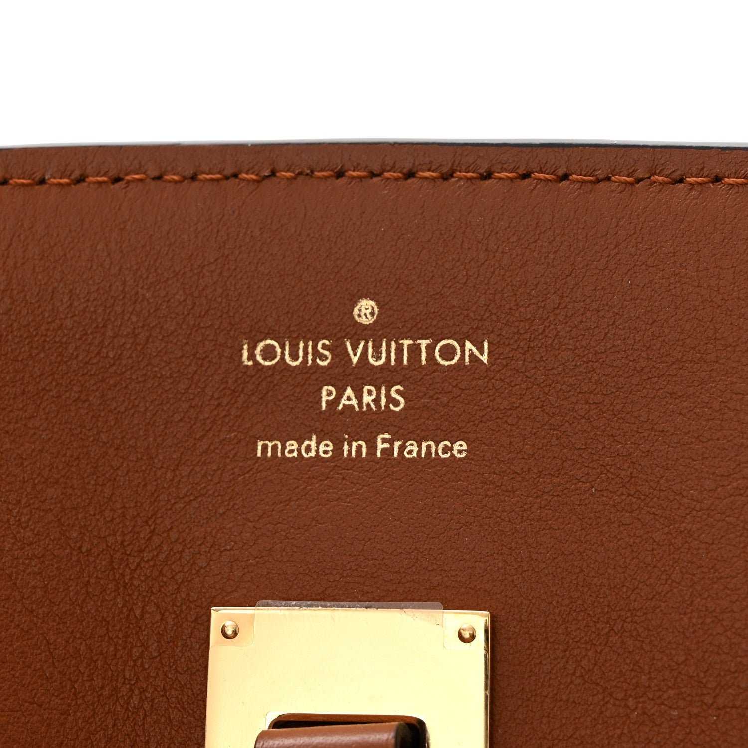 Louis Vuitton Veau Nuage Milla PM Gold 6 of 9