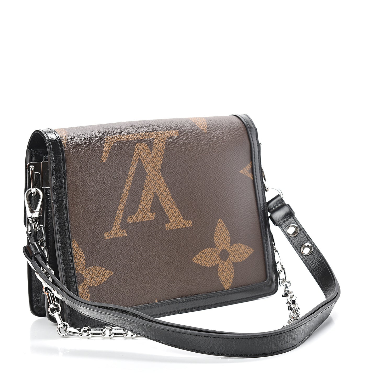 Reverse Monogram Giant Dauphine MM