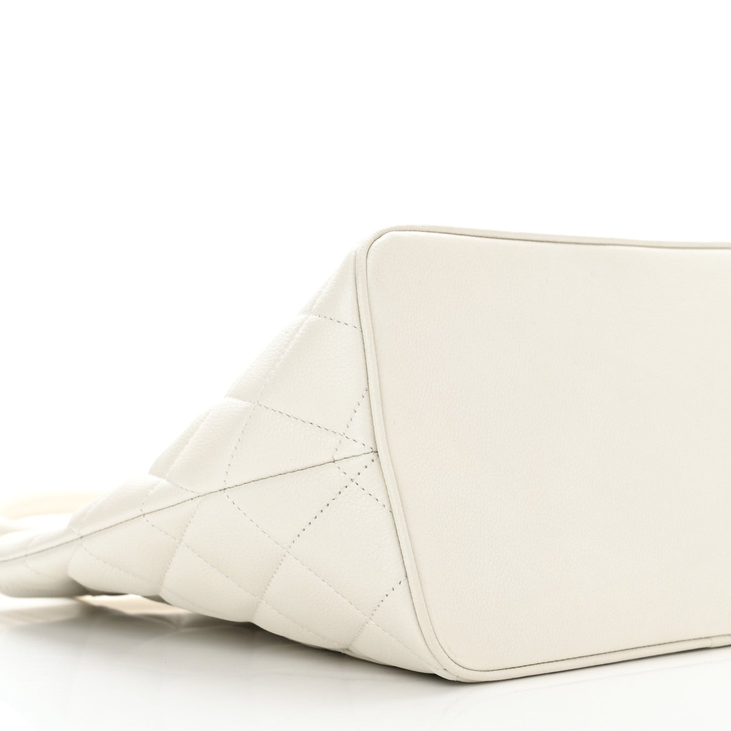 Caviar Quilted Medallion Tote White