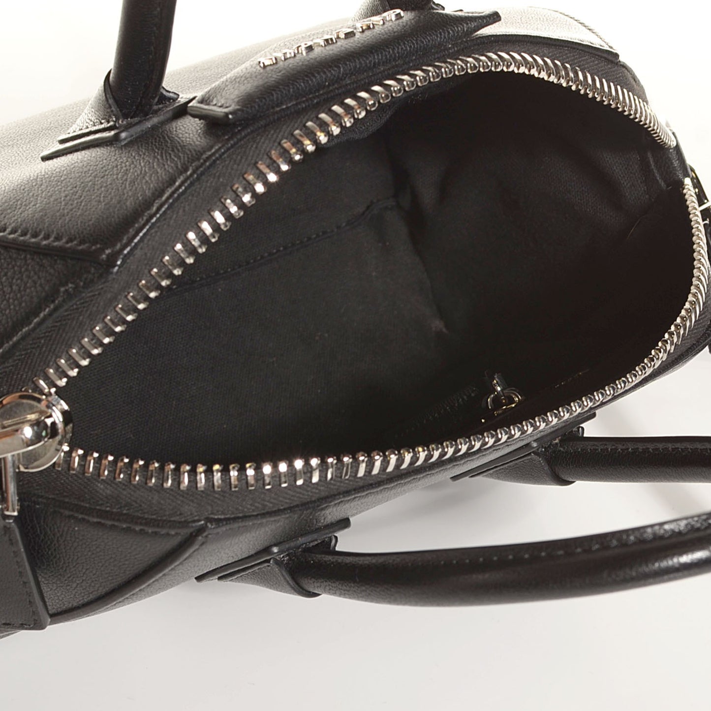 Sugar Goatskin Mini Antigona Black