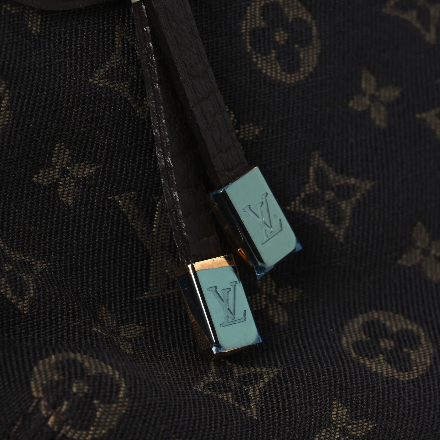 Monogram Idylle Mini Pochette Accessories Fusain