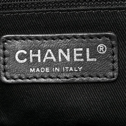 Chanel Calfskin Diamond Stitch Large Messenger Black 6 of 15