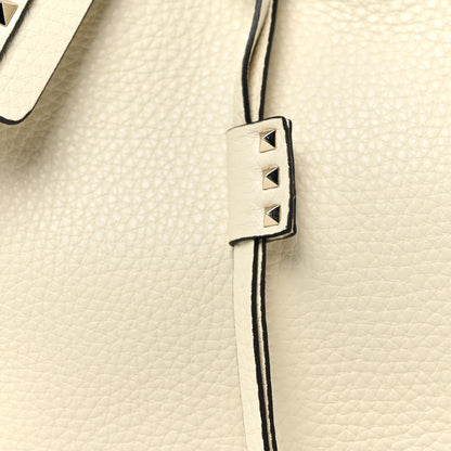 Valentino Garavani Grained Calfskin Rockstud Bucket Bag Ivory 7 of 10