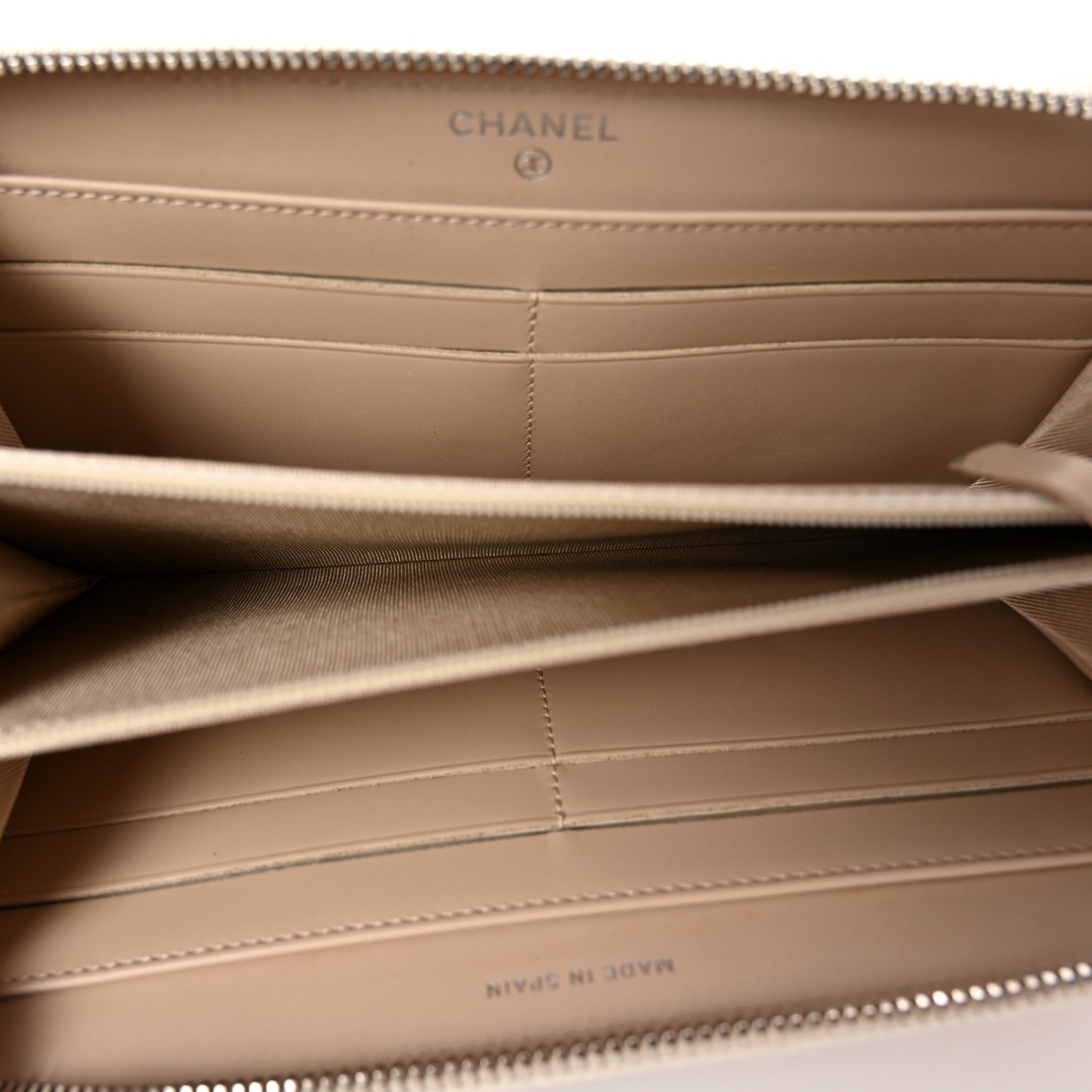 Iridescent Caviar Quilted Large Gusset Zip Around Wallet Beige