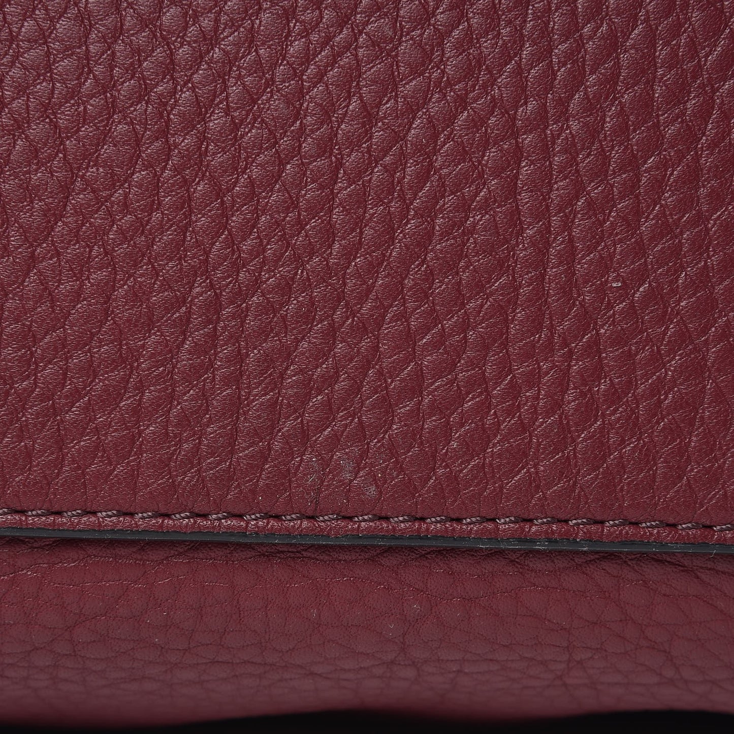 Grainy Calfskin House Check Medium Maidstone Burgundy Red