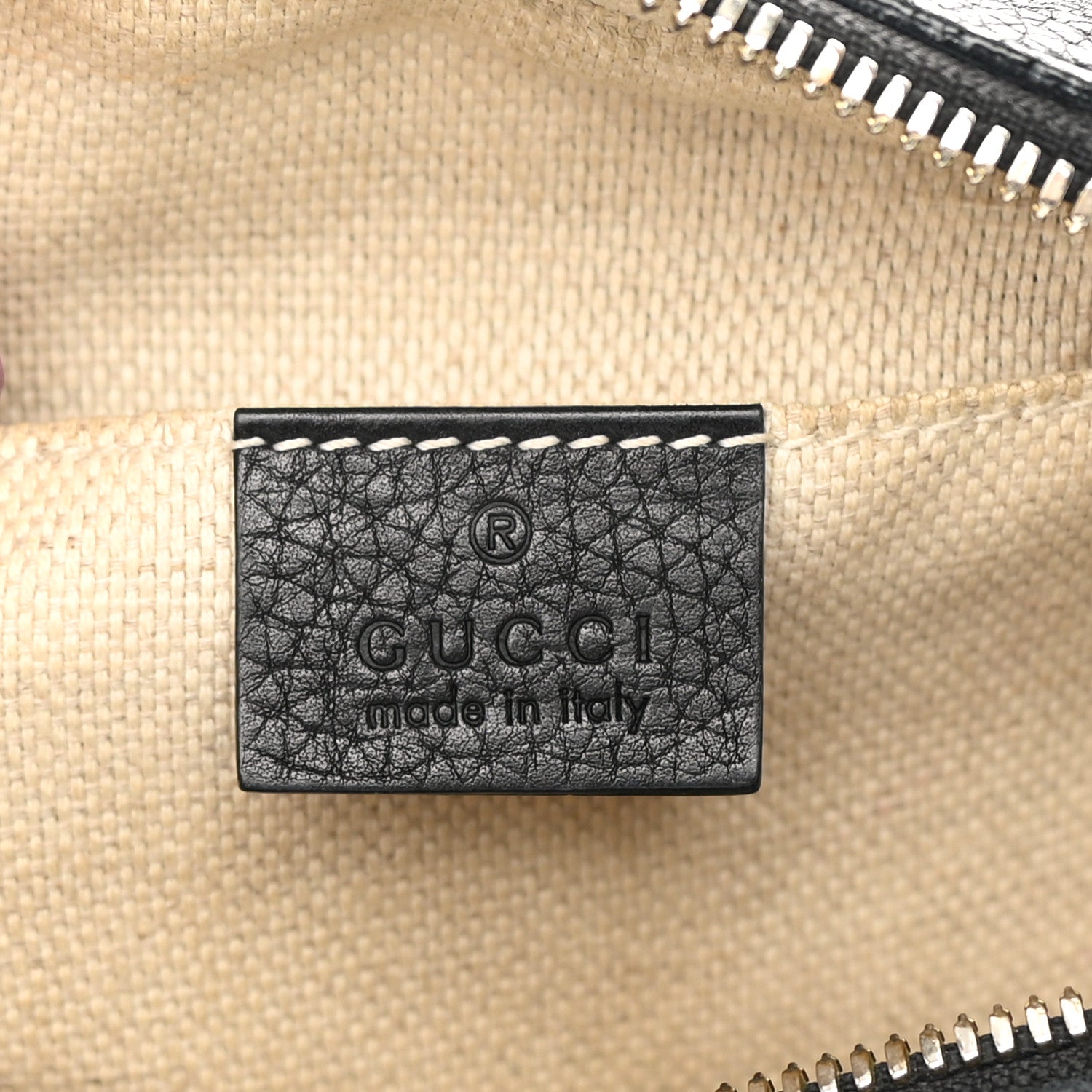 Gucci Pebbled Calfskin Small Soho Disco Bag Black 6 of 23