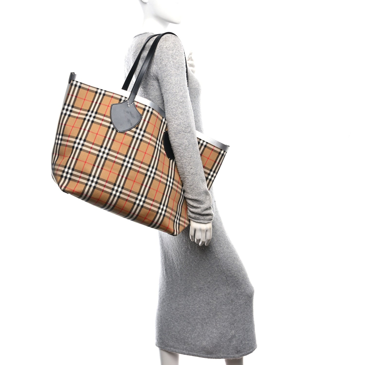 Burberry Vintage Check XL The Giant Reversible Tote Black Silver 2 of 13