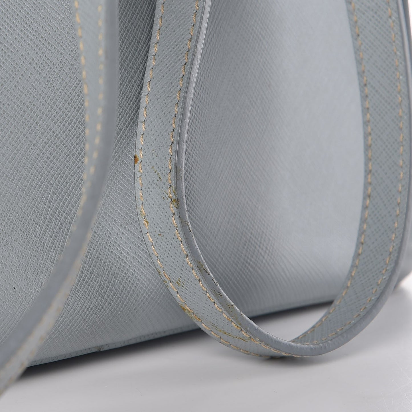 Saffiano Medium Galleria Double Zip Tote Astrale