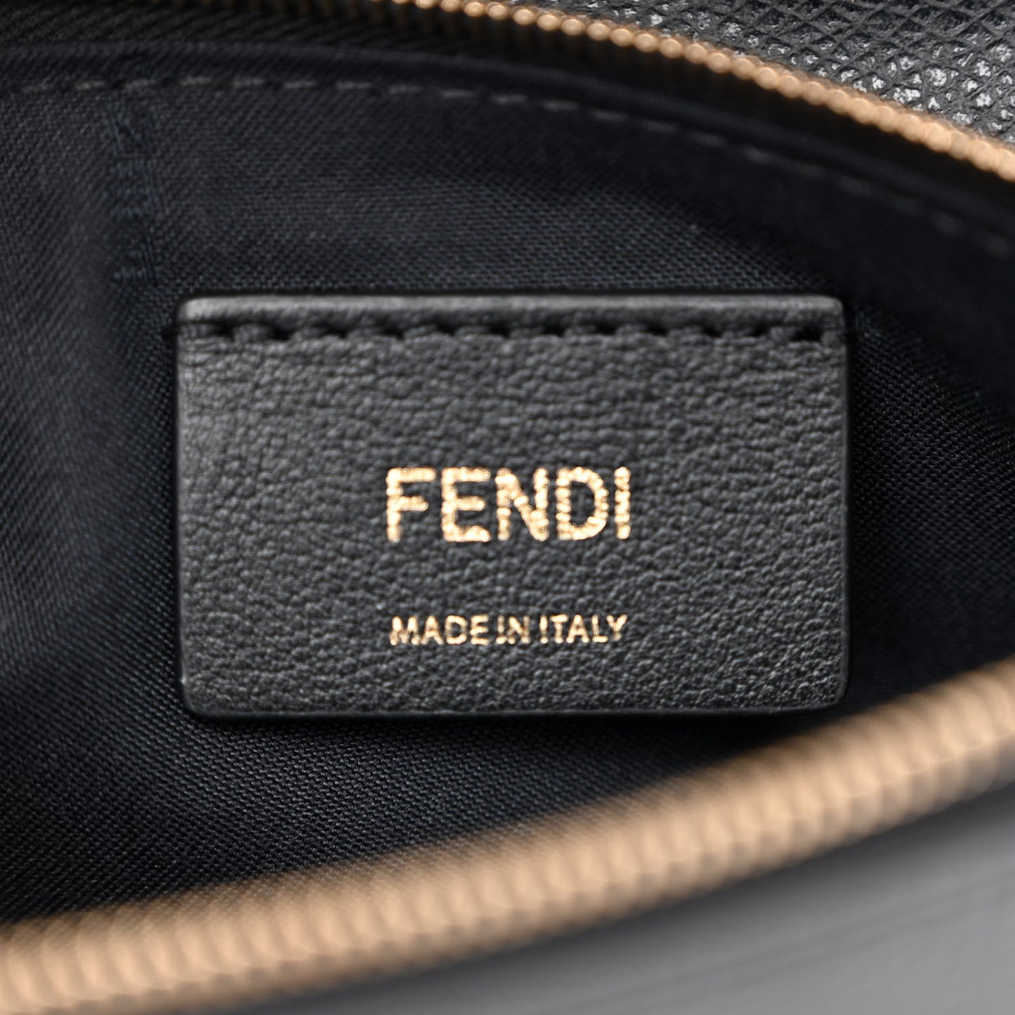 Vitello Cruise F is Fendi Medium Envelope Wallet on Chain Black