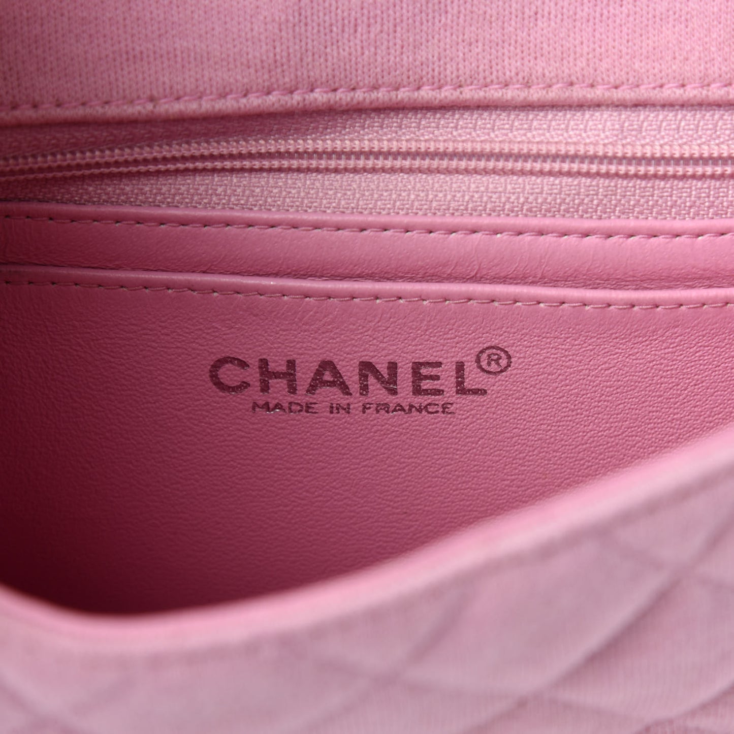 Jersey Quilted Mini Square Flap Pink