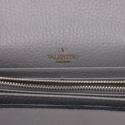 Valentino Garavani Pebbled Calfskin Rockstud Envelope Wallet on Chain Grey 6 of 8