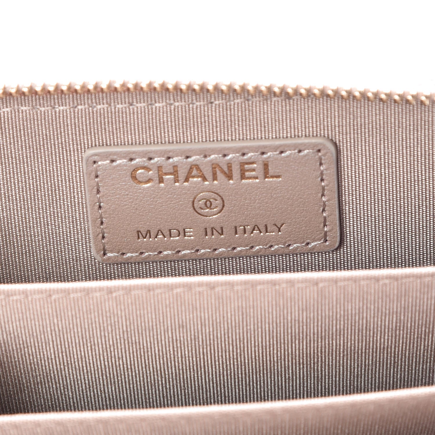 Chanel Iridescent Caviar Quilted Zip Coin Purse Beige 8 of 10