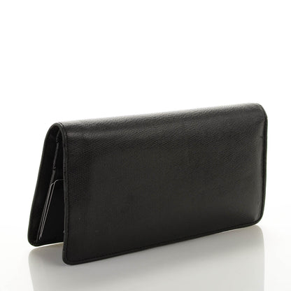 Chanel Grained Calfskin CC Button Yen Wallet Black 3 of 8