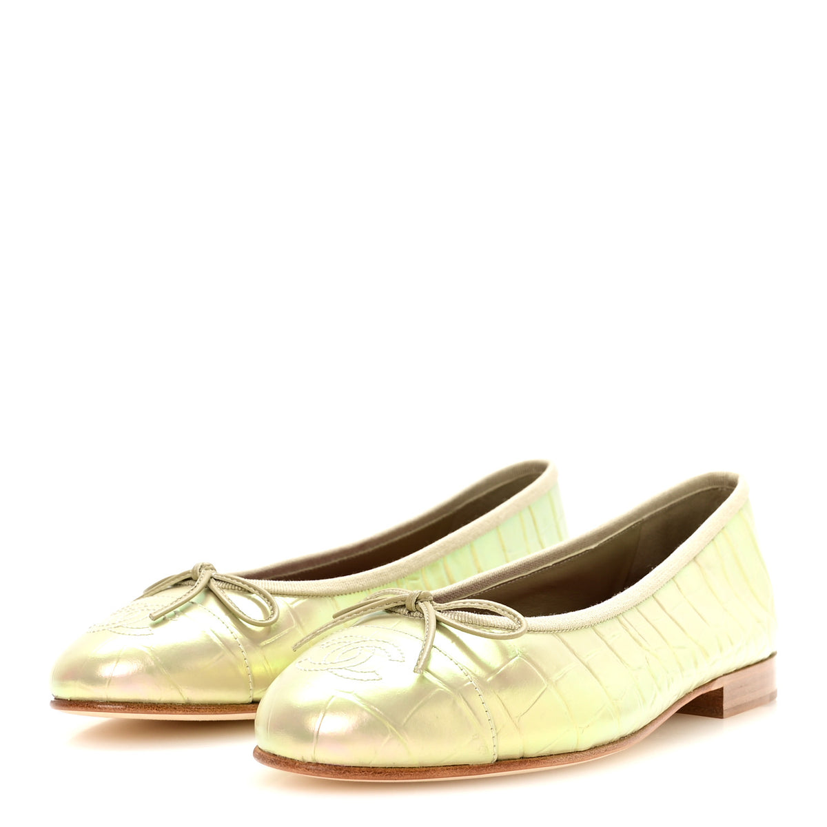 Iridescent Calfskin Crocodile Embossed Cap Toe CC Ballerina Flats 37.5 Yellow