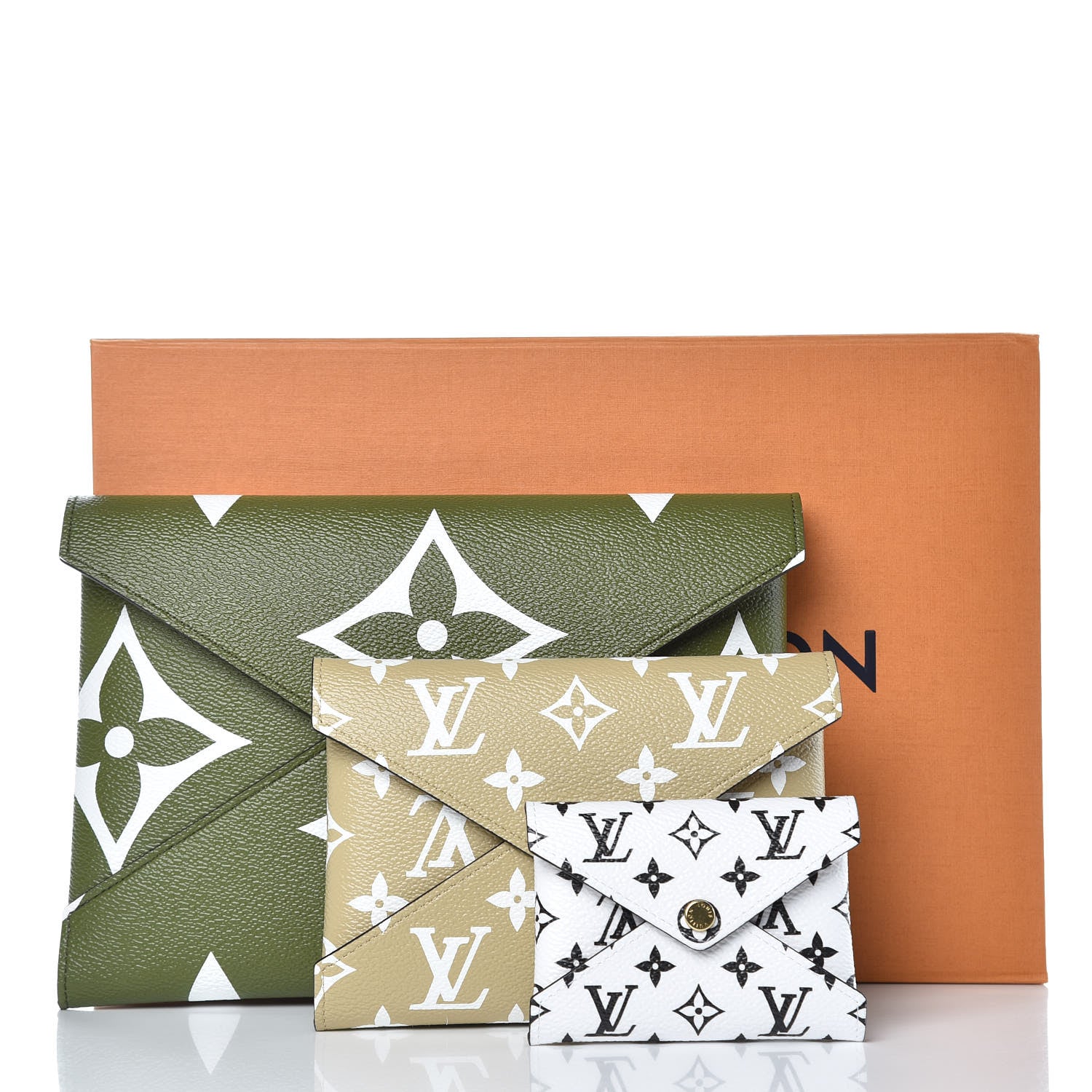 Louis Vuitton Monogram Giant Kirigami Pochette Set 7 of 7