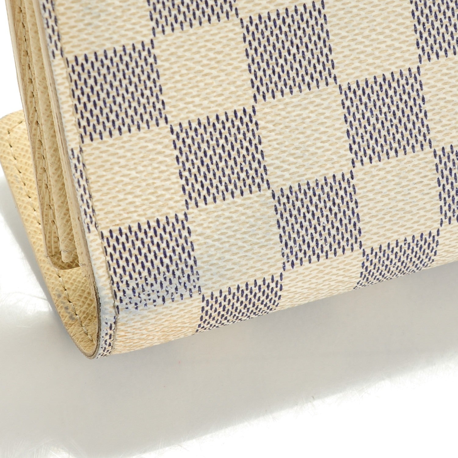 Louis Vuitton Damier Azur Sarah Wallet 9 of 9