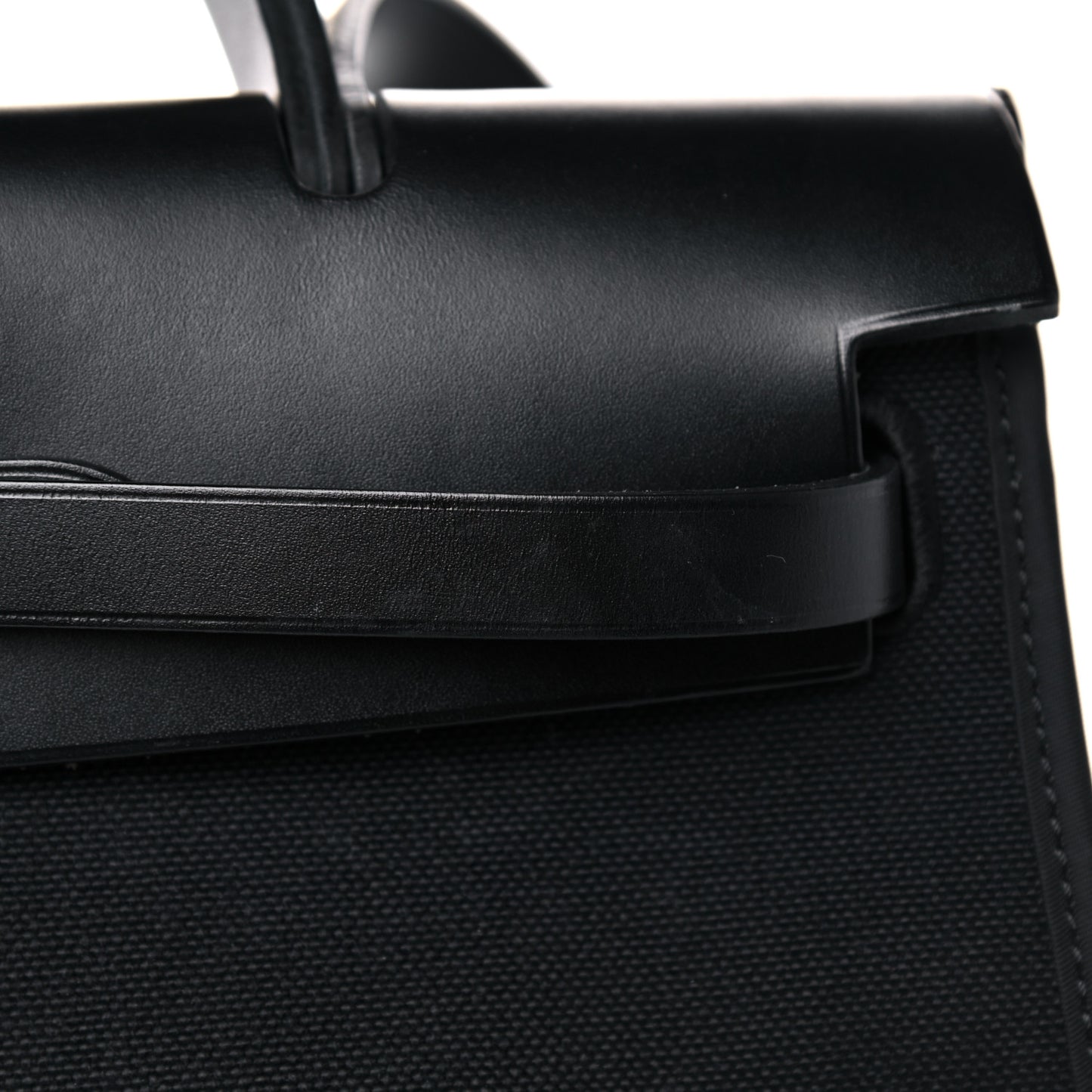 Military Toile Vache Hunter Herbag Zip PM 31 Black