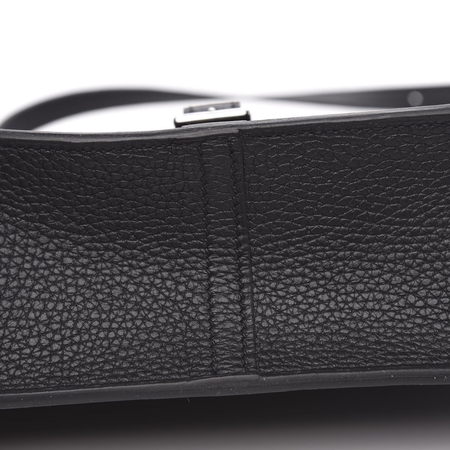 Taurillon Clemence Halzan 25 Black