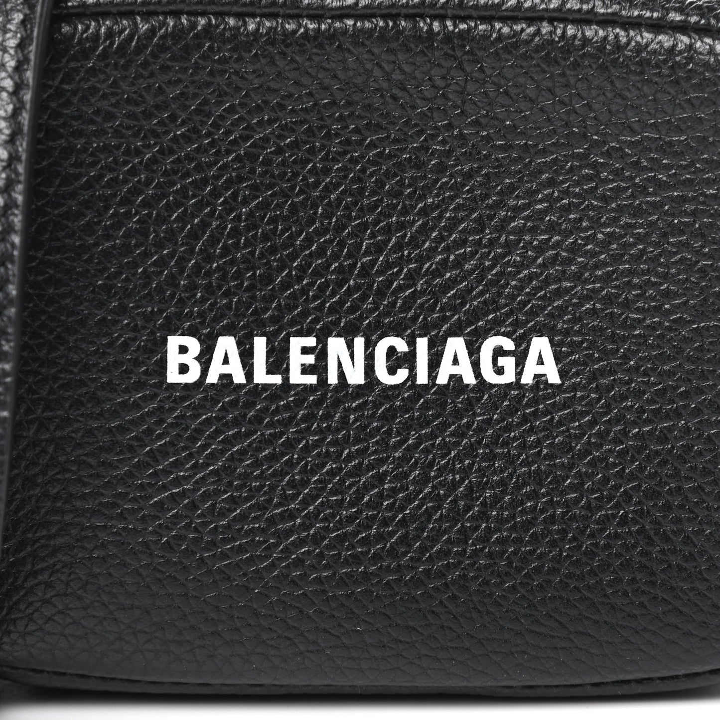 Grained Calfskin Logo Mini Cash Crossbody Pouch Black White