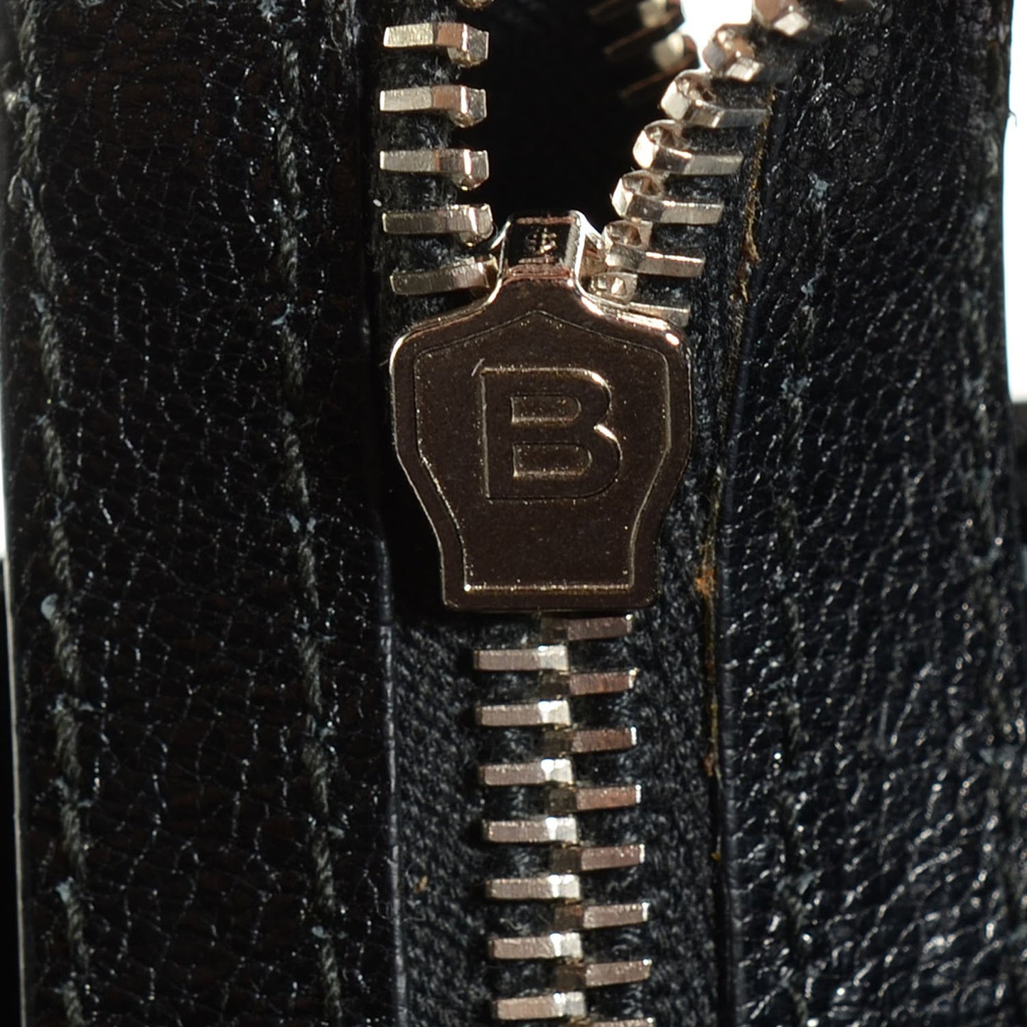 Chevre Silver Metallic Edge Hardware Velo Black