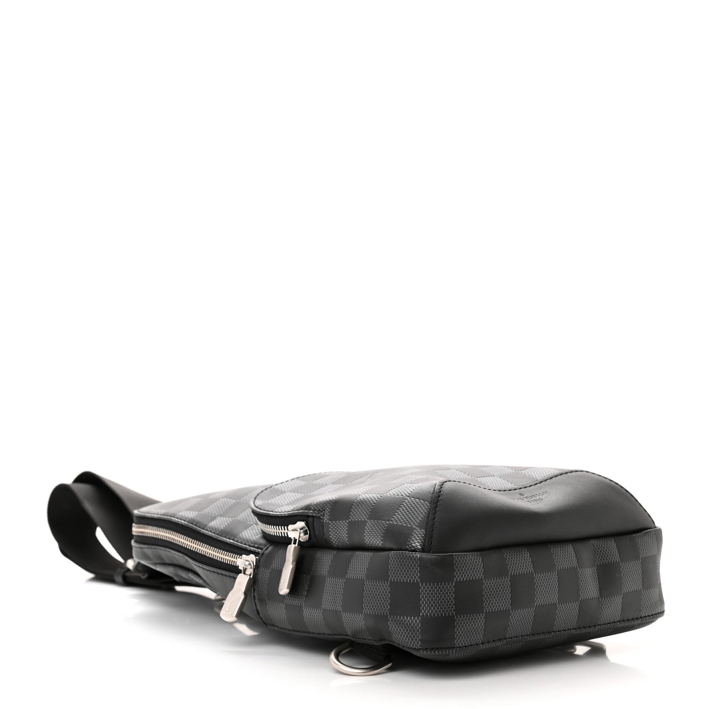 Damier Infini Avenue Sling Bag Onyx Silver