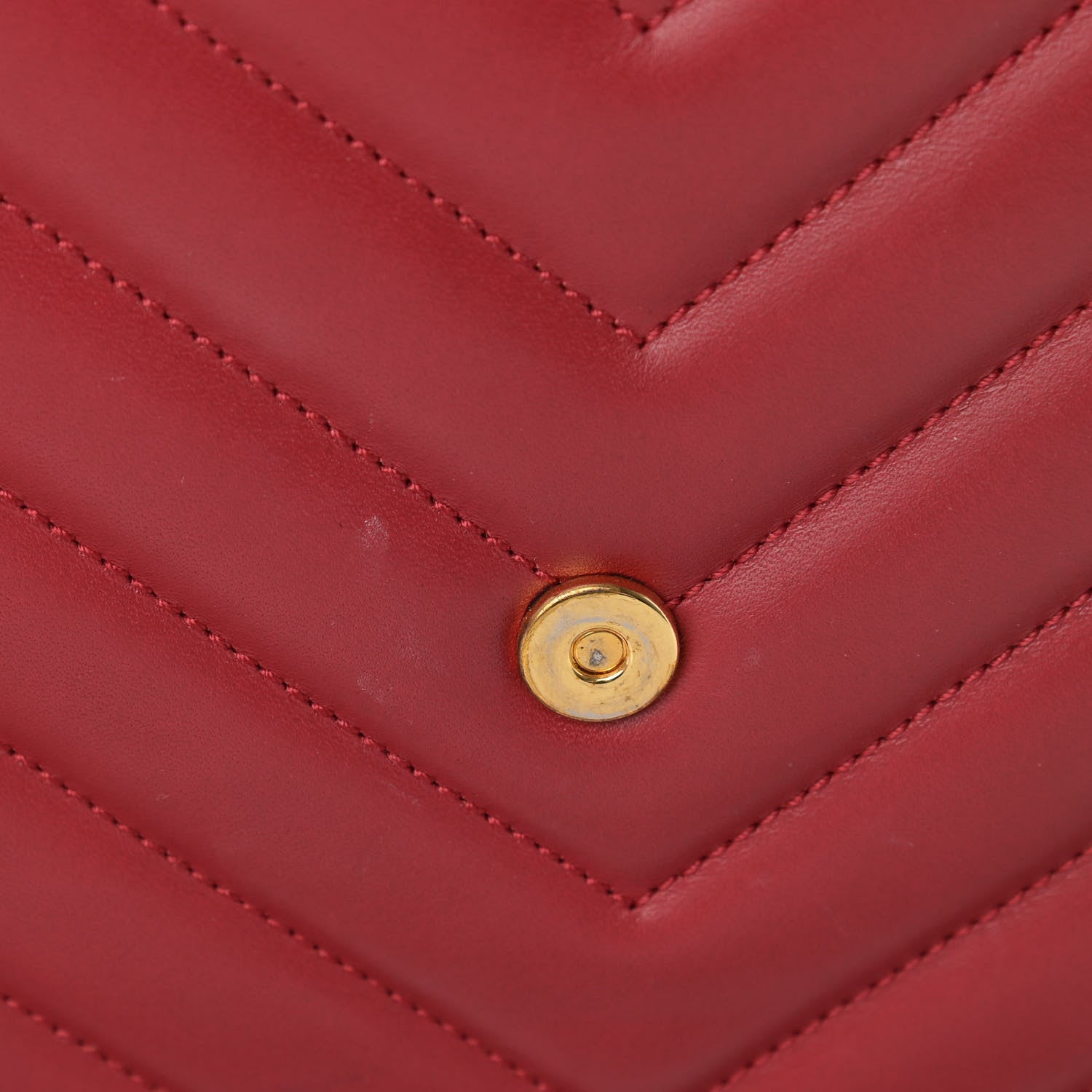Saint Laurent Smooth Calfskin Matelasse Chevron Monogram Shopping Bag Red 13 of 15