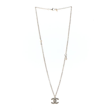 Chanel Pearl CC Pendant Necklace Golden Pearly White 3 of 5